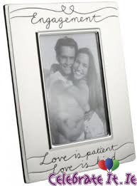 Engagement Photo Frame - Love is Patient